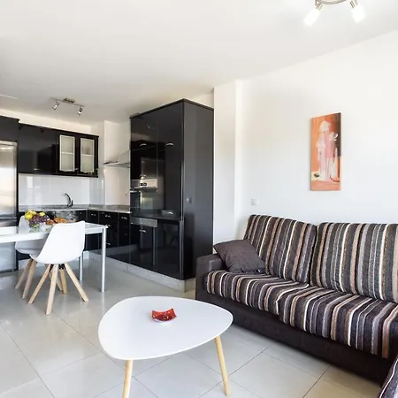 Home2book Urban Loft Las Granadas *