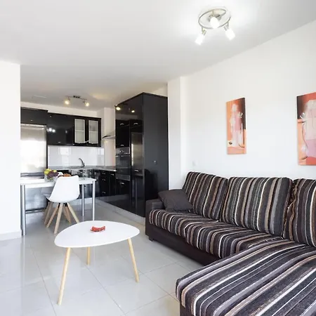 Home2book Urban Loft Las Granadas *